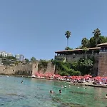 Prázdninový dům Sunny Old Town 3 Persoons Woning Antalya